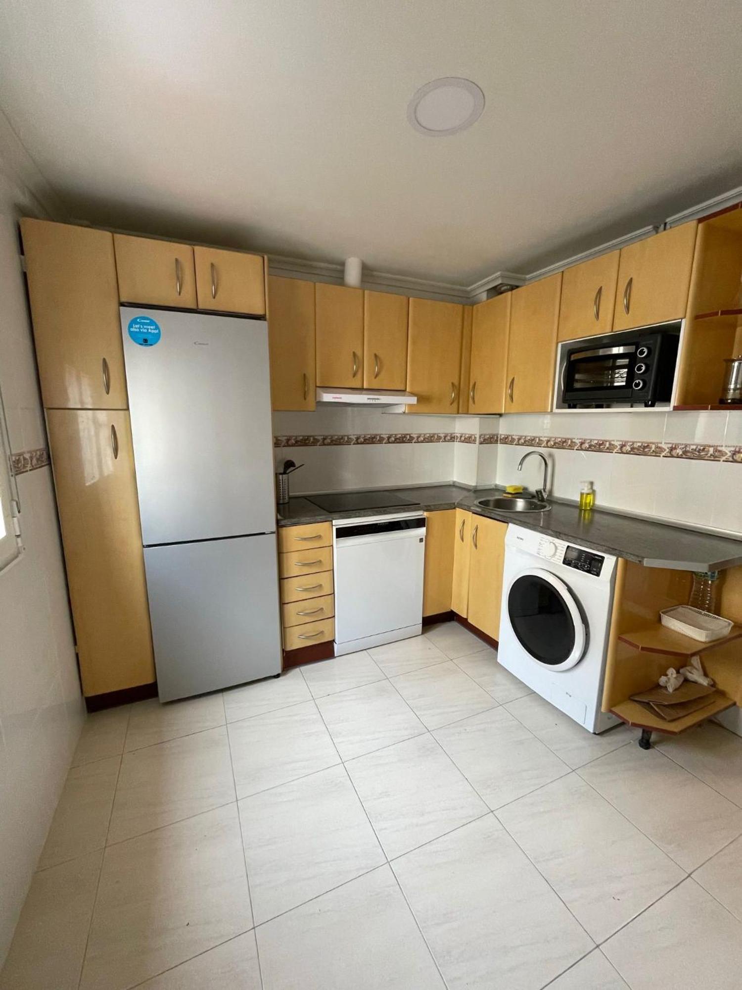 Apartamento En El Centro - Cercano A La Playa Appartement Santander Buitenkant foto